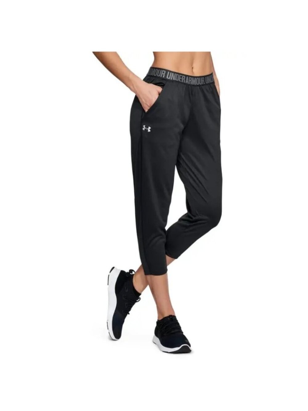 Under Armour Women's Black Capri Jogger Pants